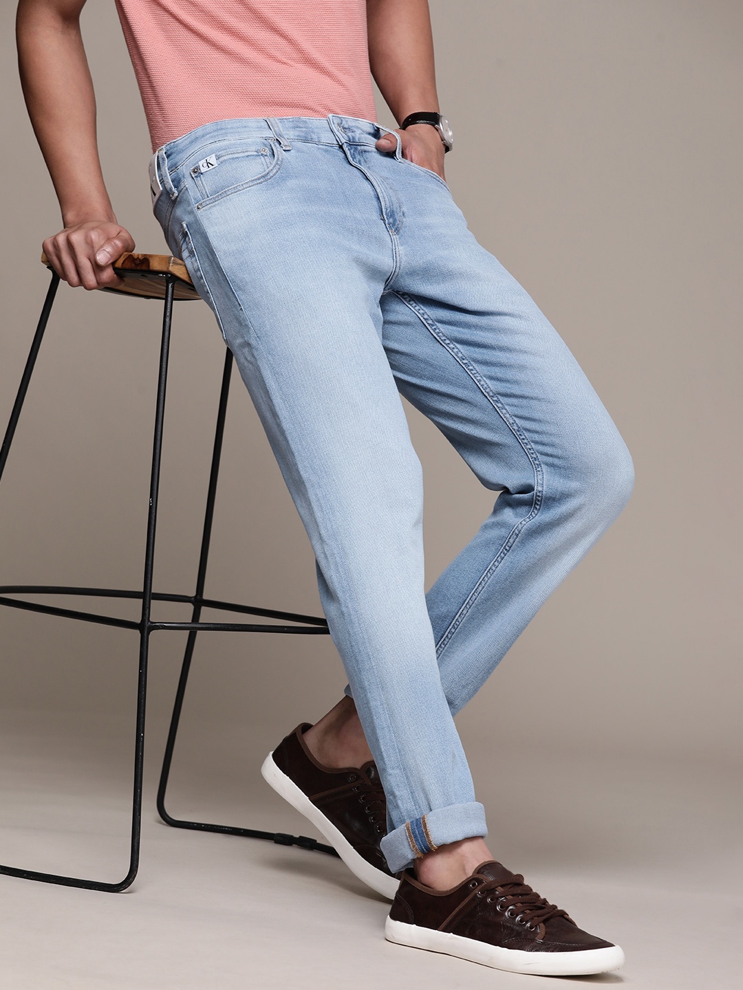 

Calvin Klein Jeans Men Blue Slim Fit Light Fade Stretchable Jeans