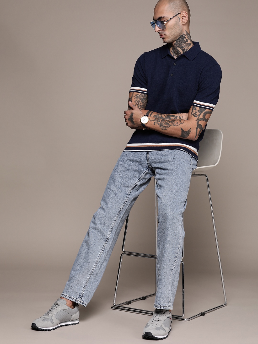 

Calvin Klein Jeans Men 90's Straight Fit Cotton Light Fade Stretchable Jeans, Blue
