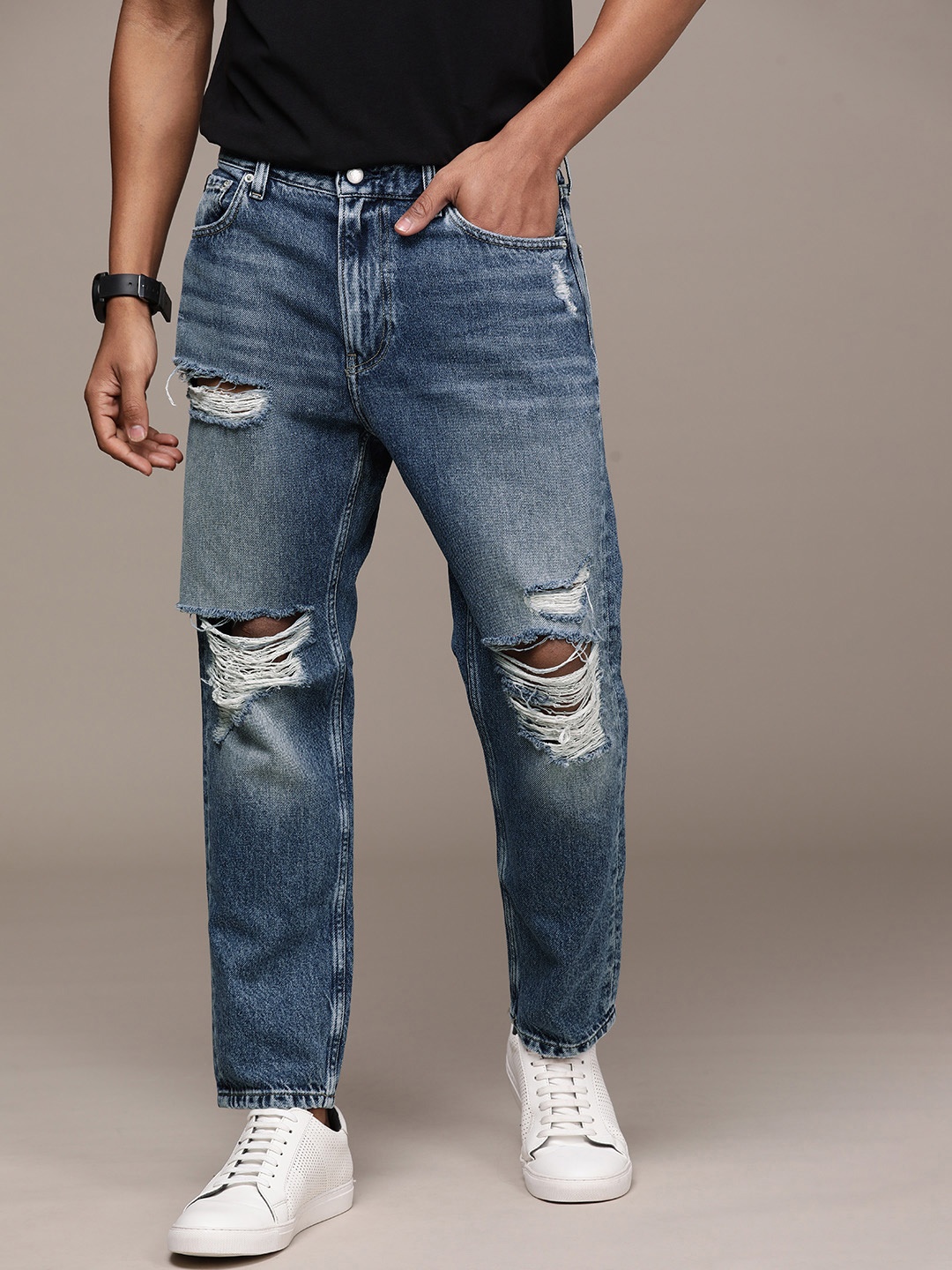 

Calvin Klein Jeans Men Blue Dad Fit Highly Distressed Heavy Fade Jeans