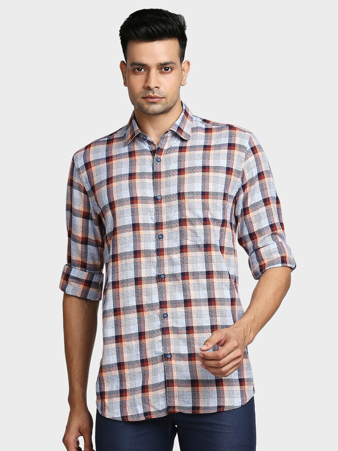 

ColorPlus Men Grey & Navy Blue Tailored Fit Tartan Checks Cotton Blend Casual Shirt