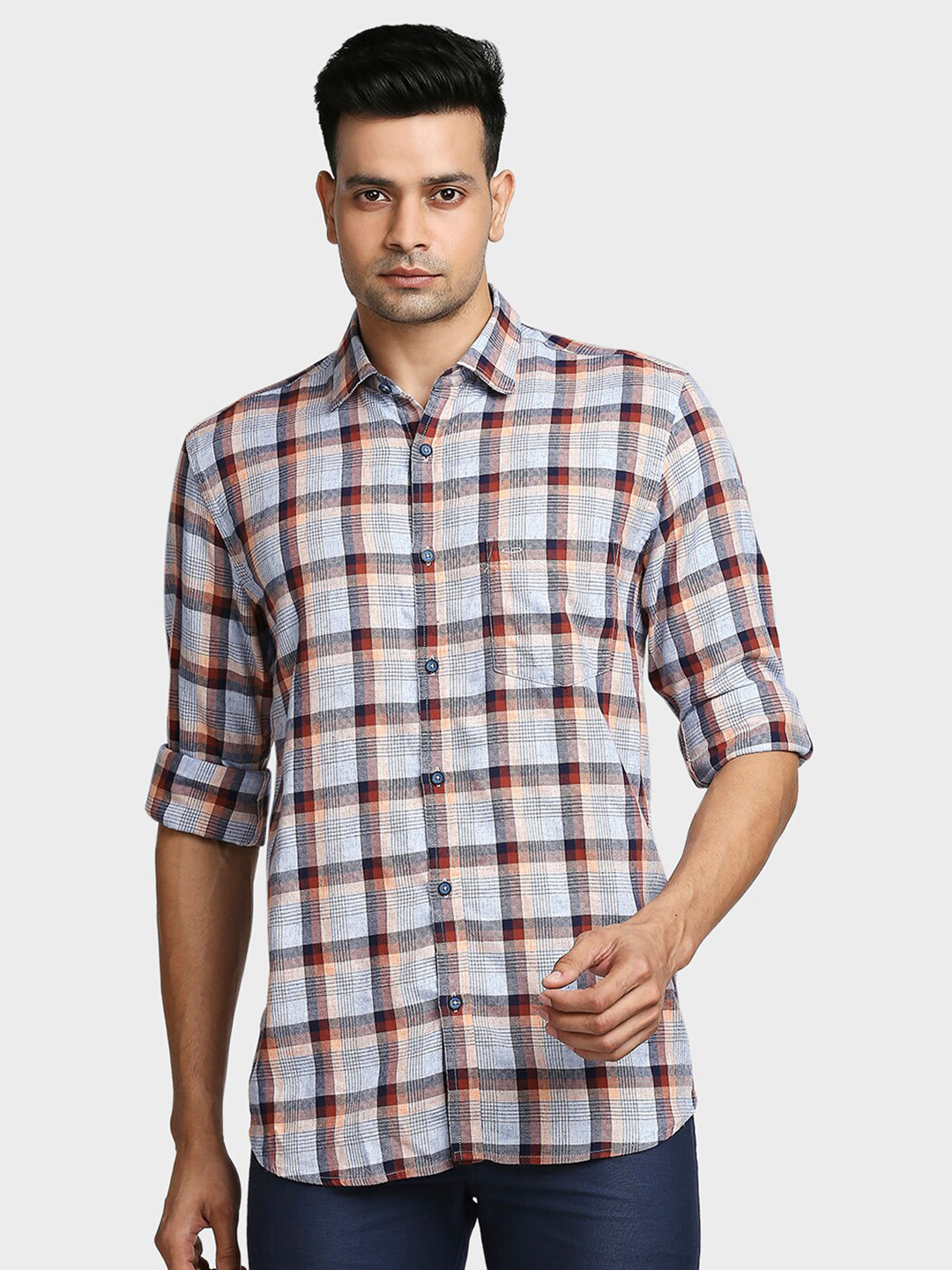 

ColorPlus Men Blue & Red Tailored Fit Checked Casual Shirt