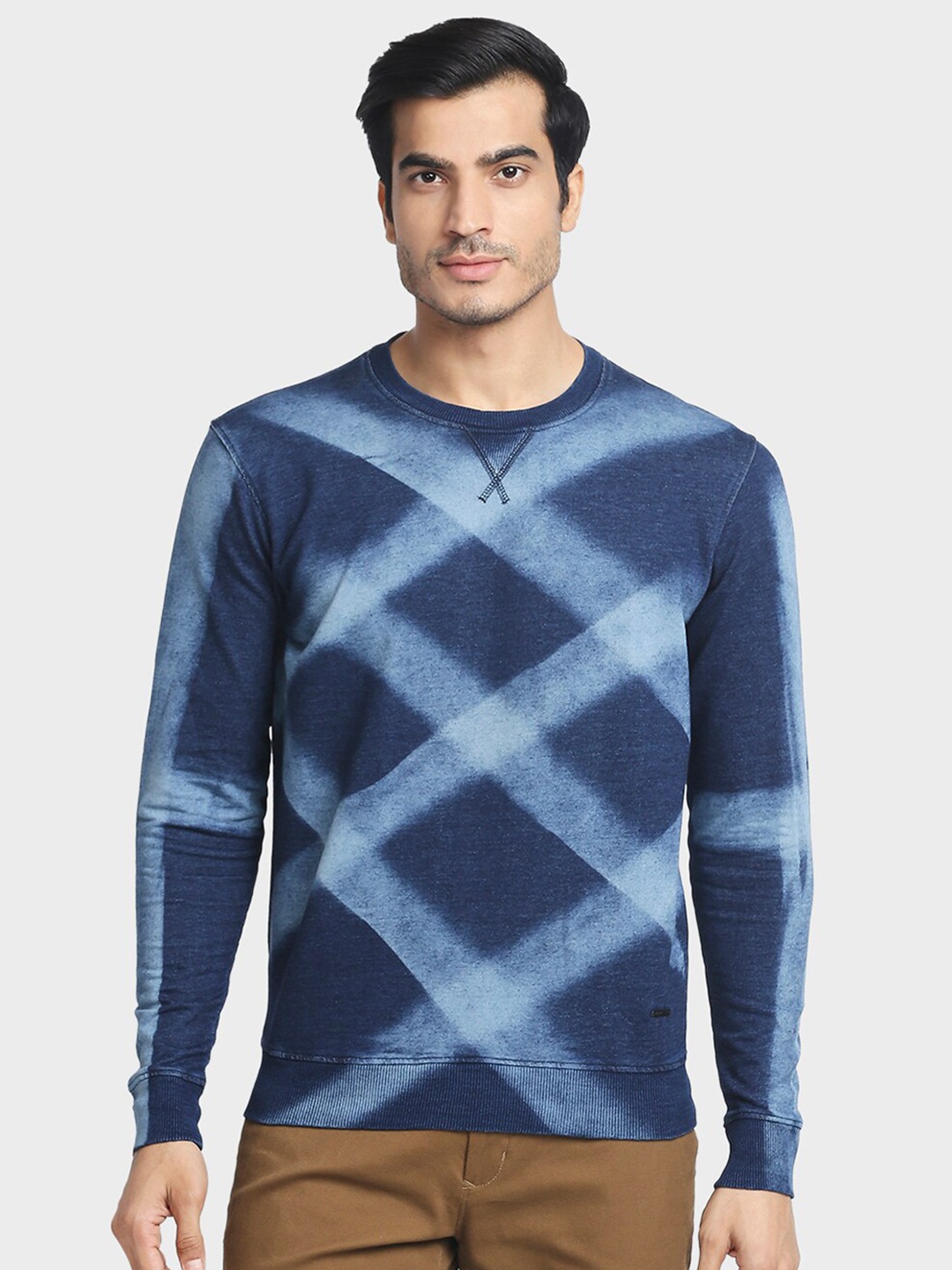 

ColorPlus Men Blue Self Design Round Neck Sweatshirt