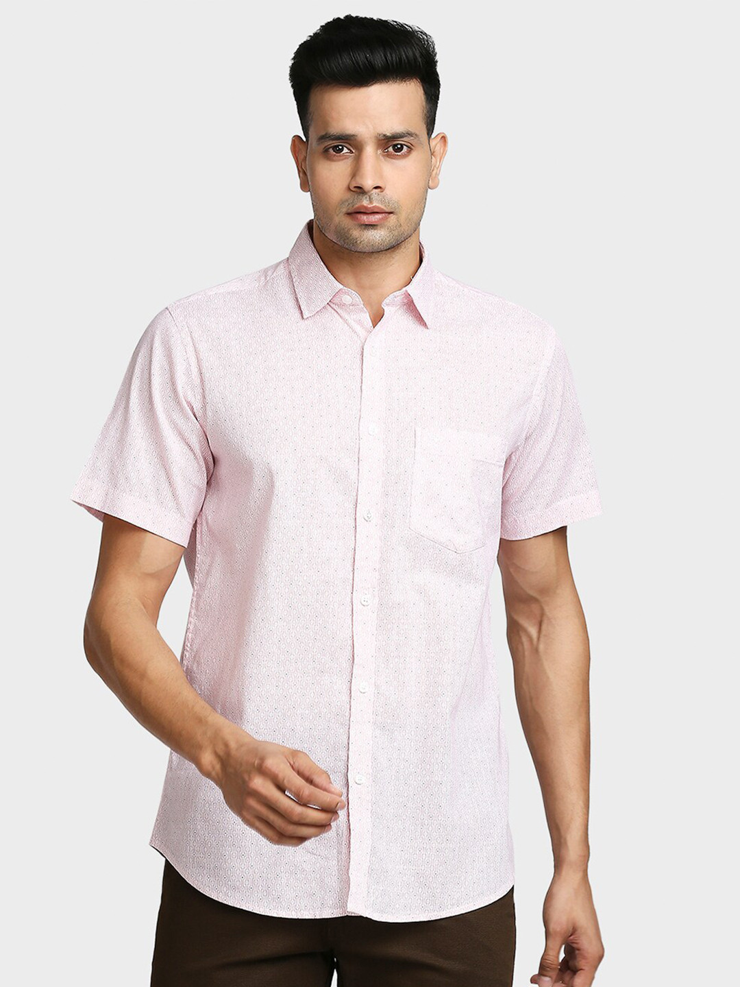 

ColorPlus Men White Tailored Fit Printed Cotton Casual Shirt