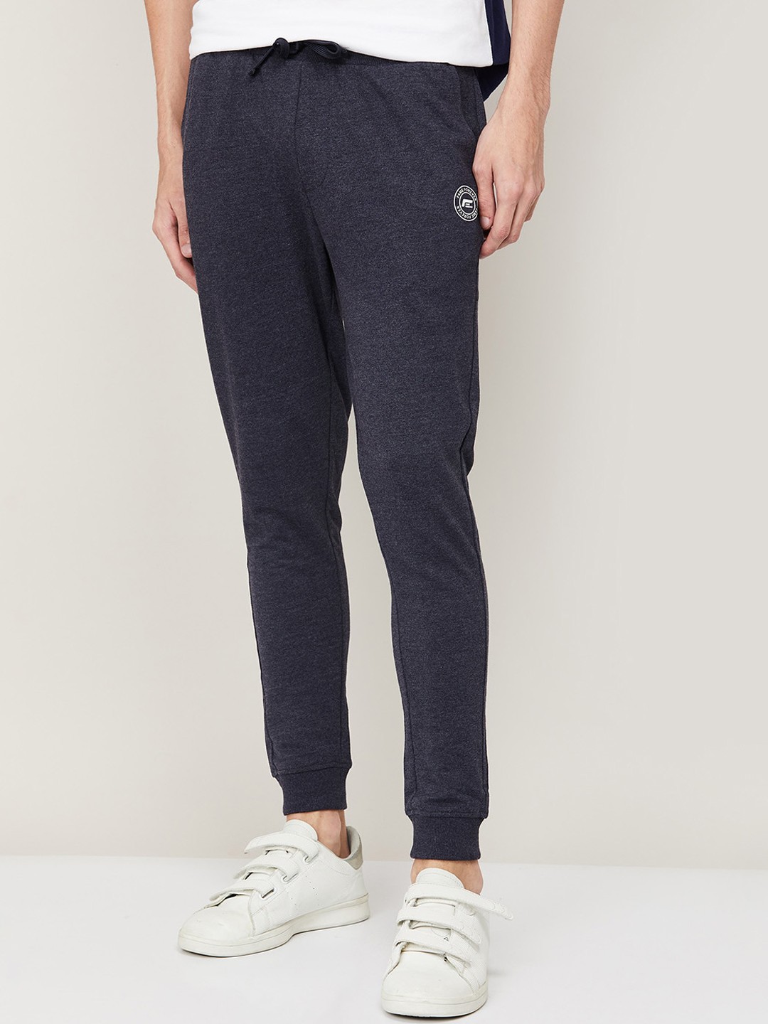 

Fame Forever by Lifestyle Men Navy Blue Solid Cotton Joggers