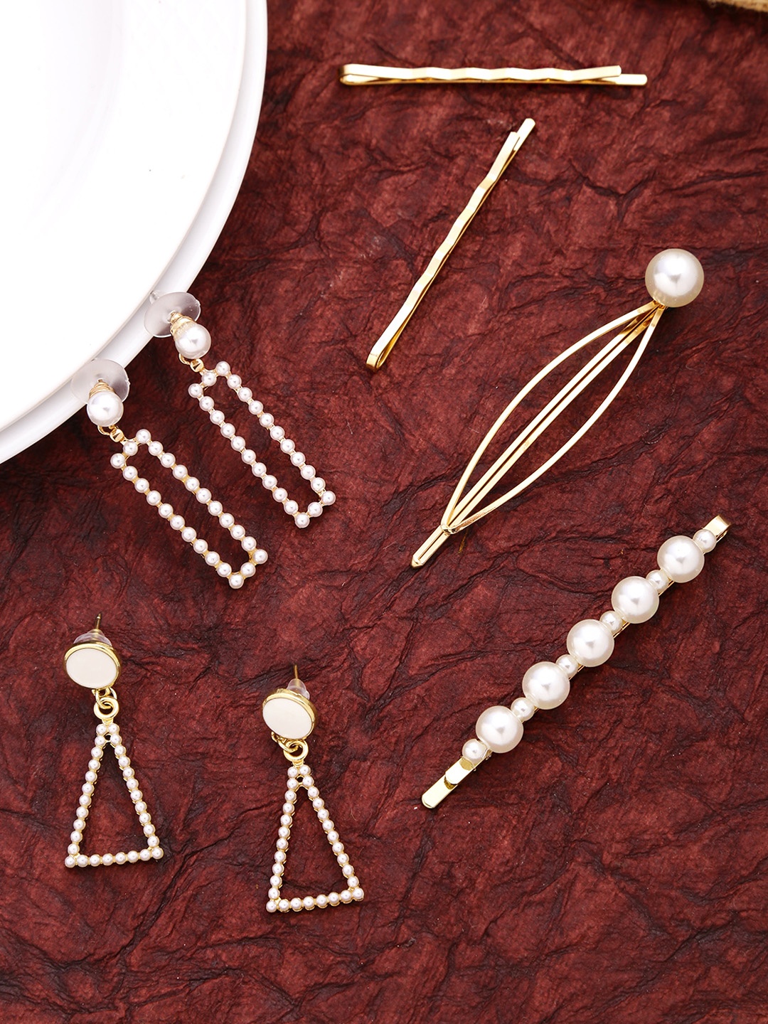 

Yellow Chimes Set of 5 Gold Plated Geometric Pearl Drop Earrings With Hair Clip Set