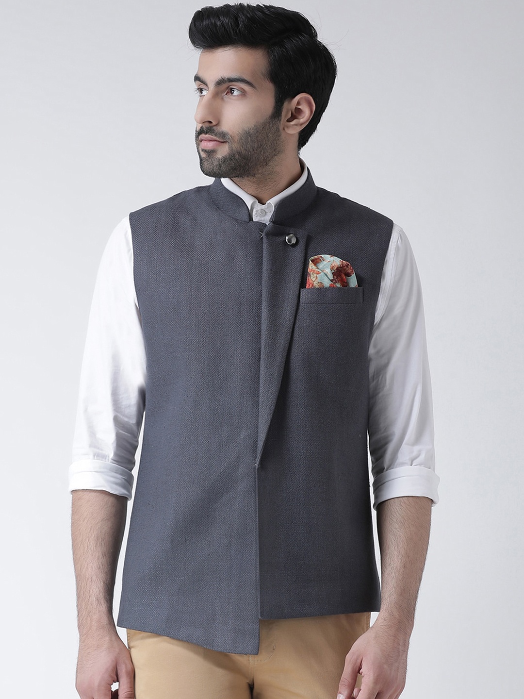 

KISAH Men Grey Solid Woven Nehru Jacket