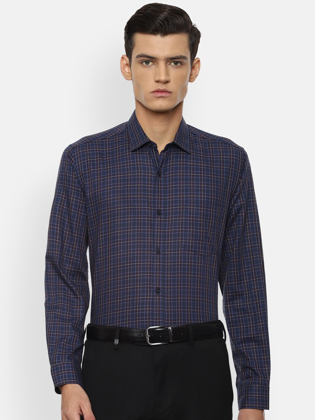 

Van Heusen Men Navy Blue Checked Cotton Formal Shirt