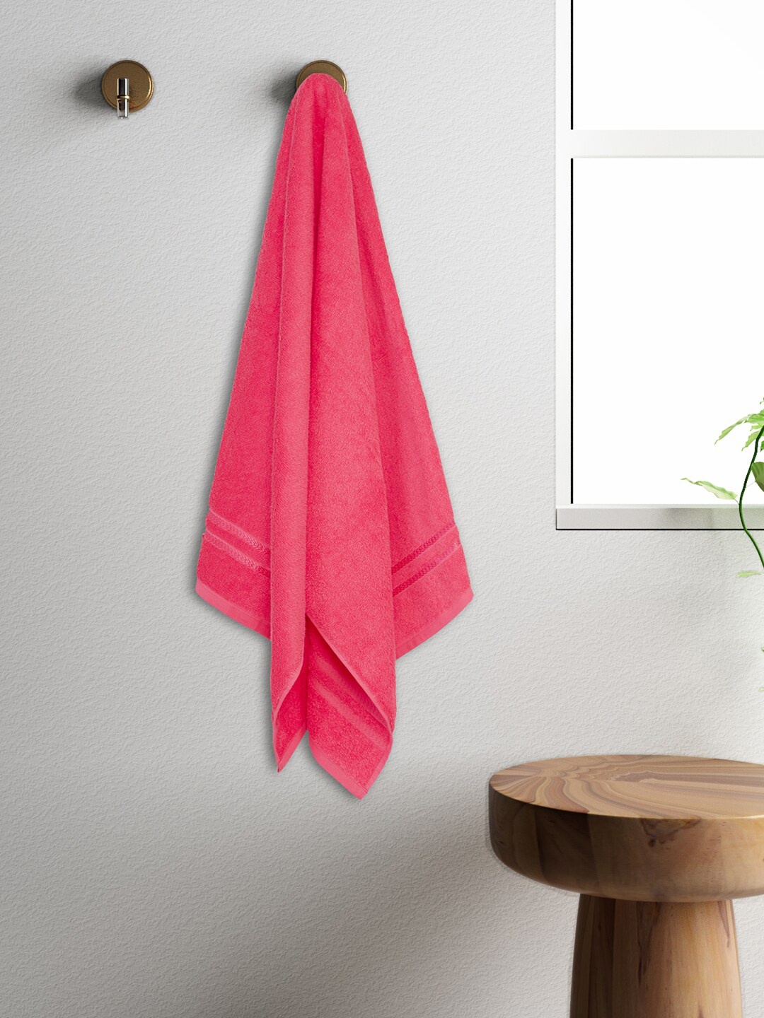 

Welspun Coral-Coloured Solid 380 GSM Pure Cotton Quick-Dry Bath Towel