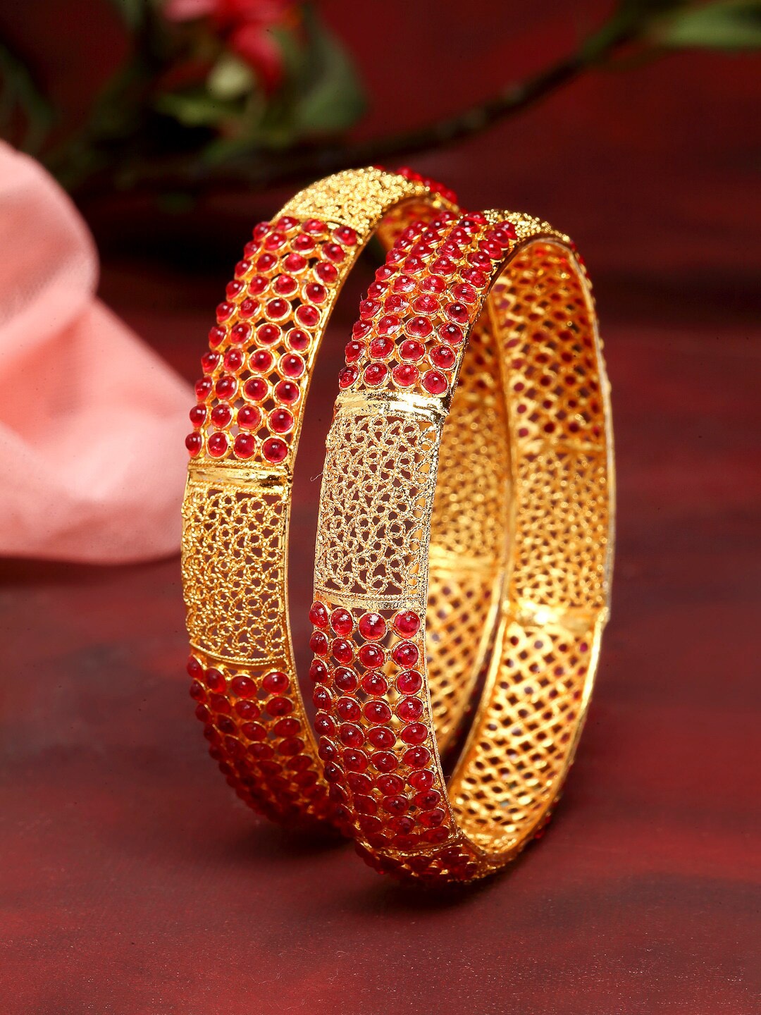 

ZENEME Set of 2 Red & Gold Gold-plated Pearl Studded Bangles with Filgree Design