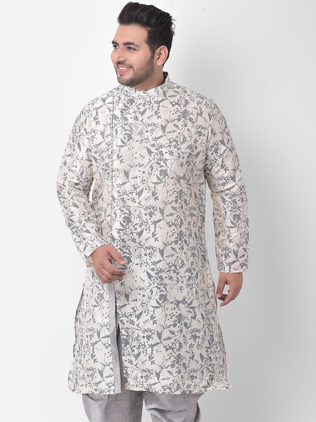 

DEYANN PLUS Men Off White & Grey Floral Printed Kurta
