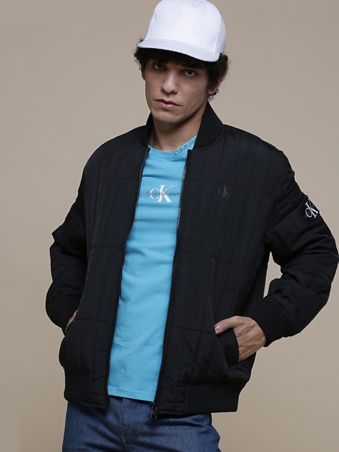 

Calvin Klein Jeans Men Black Padded Jacket