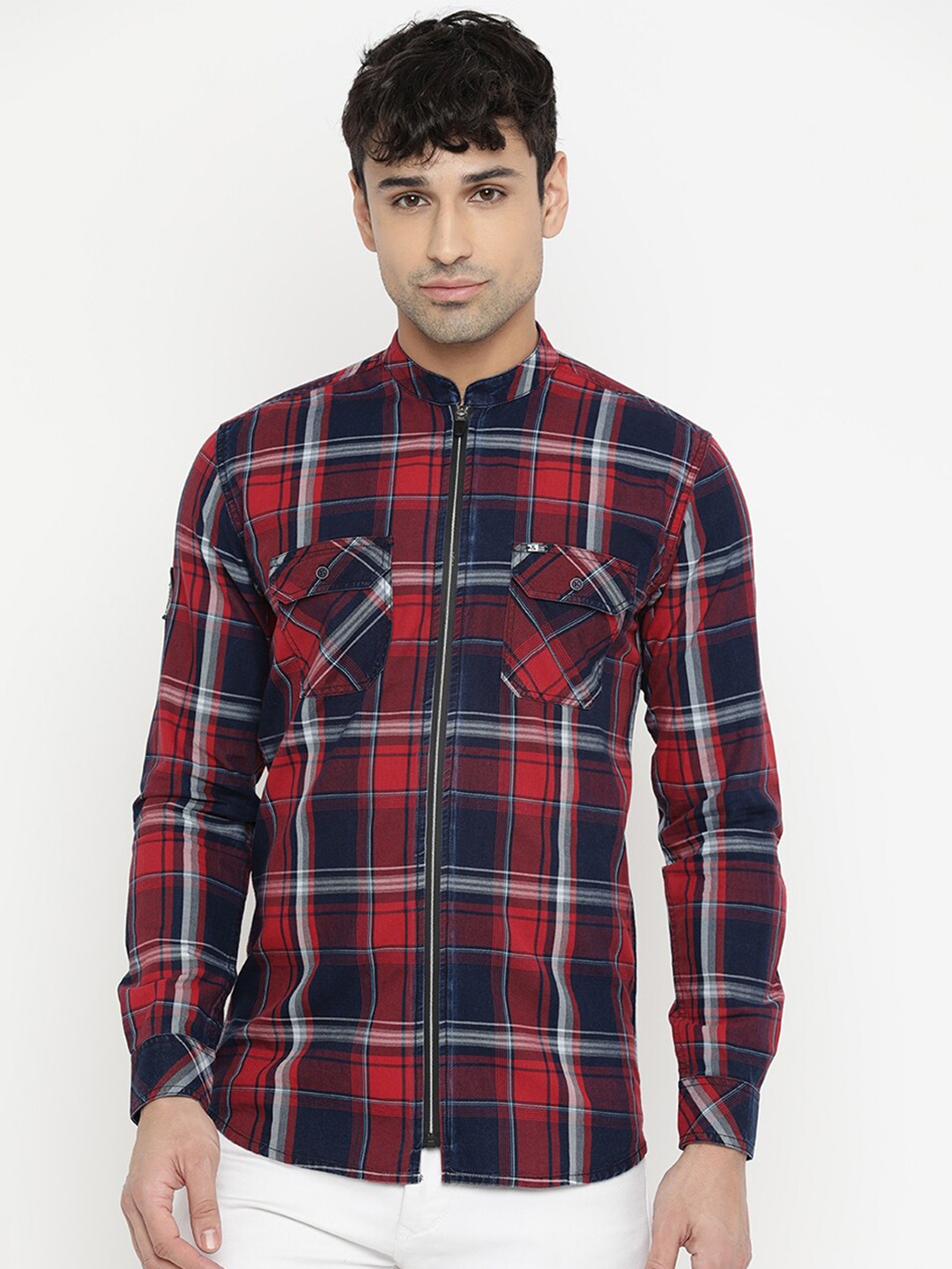 

V2 Value & Variety Men Navy Blue Tartan Checked Casual Shirt