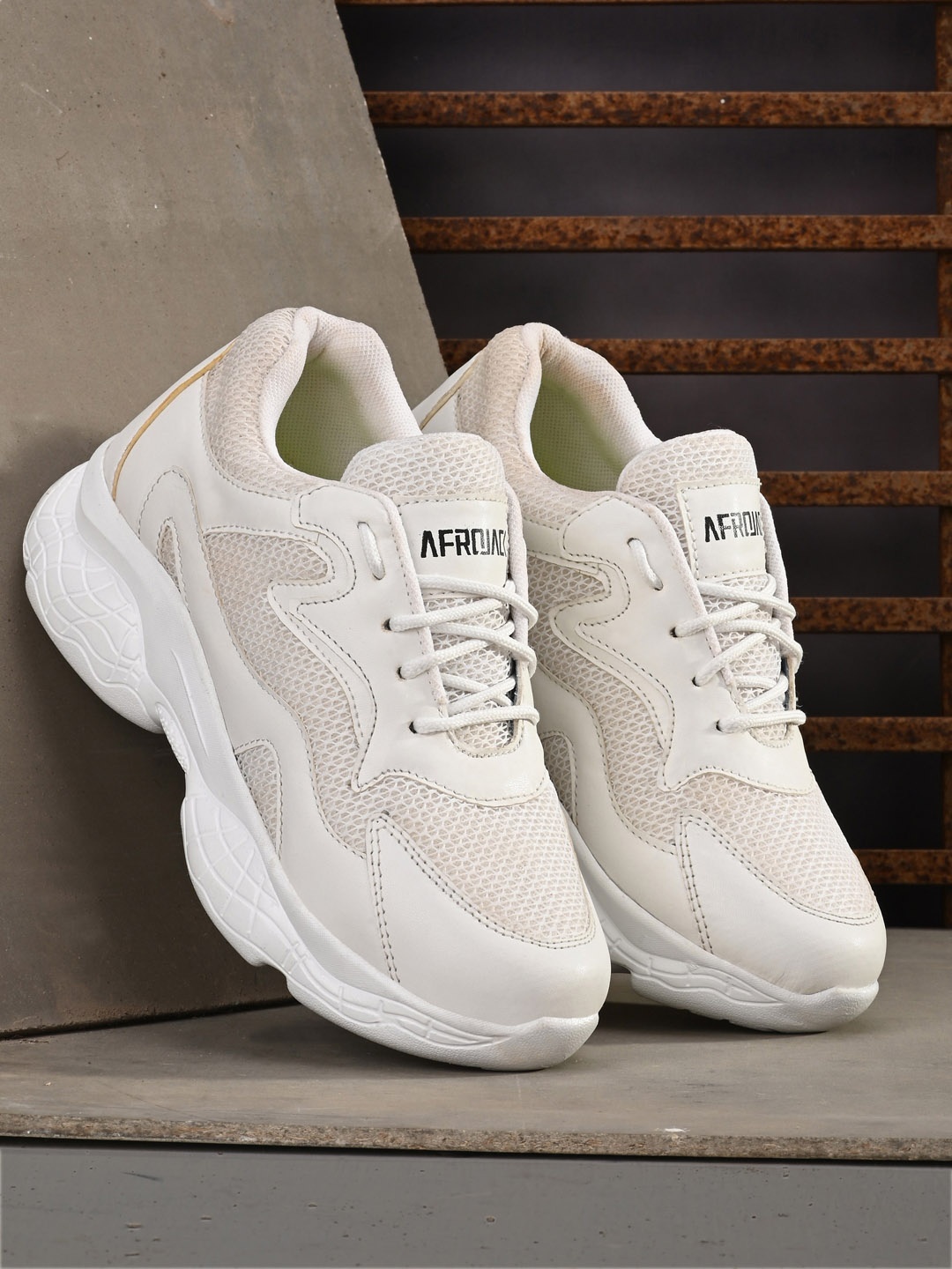 

AfroJack Women White Colourblocked Sneakers