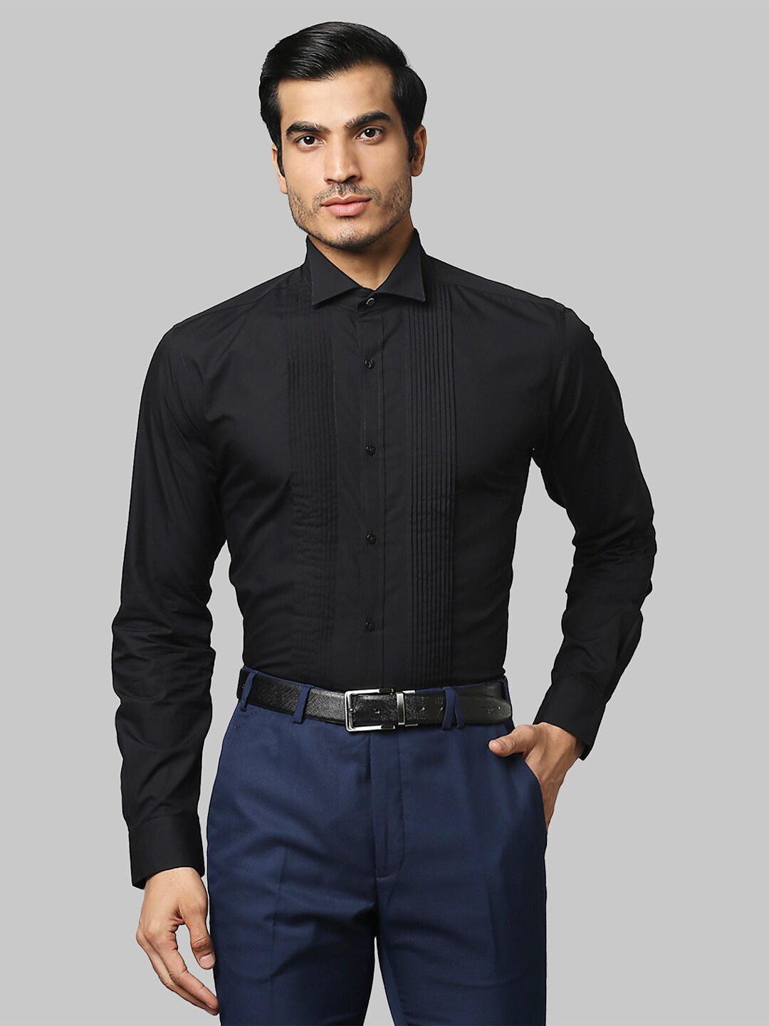 

Park Avenue Men Black Slim Fit Formal Shirt