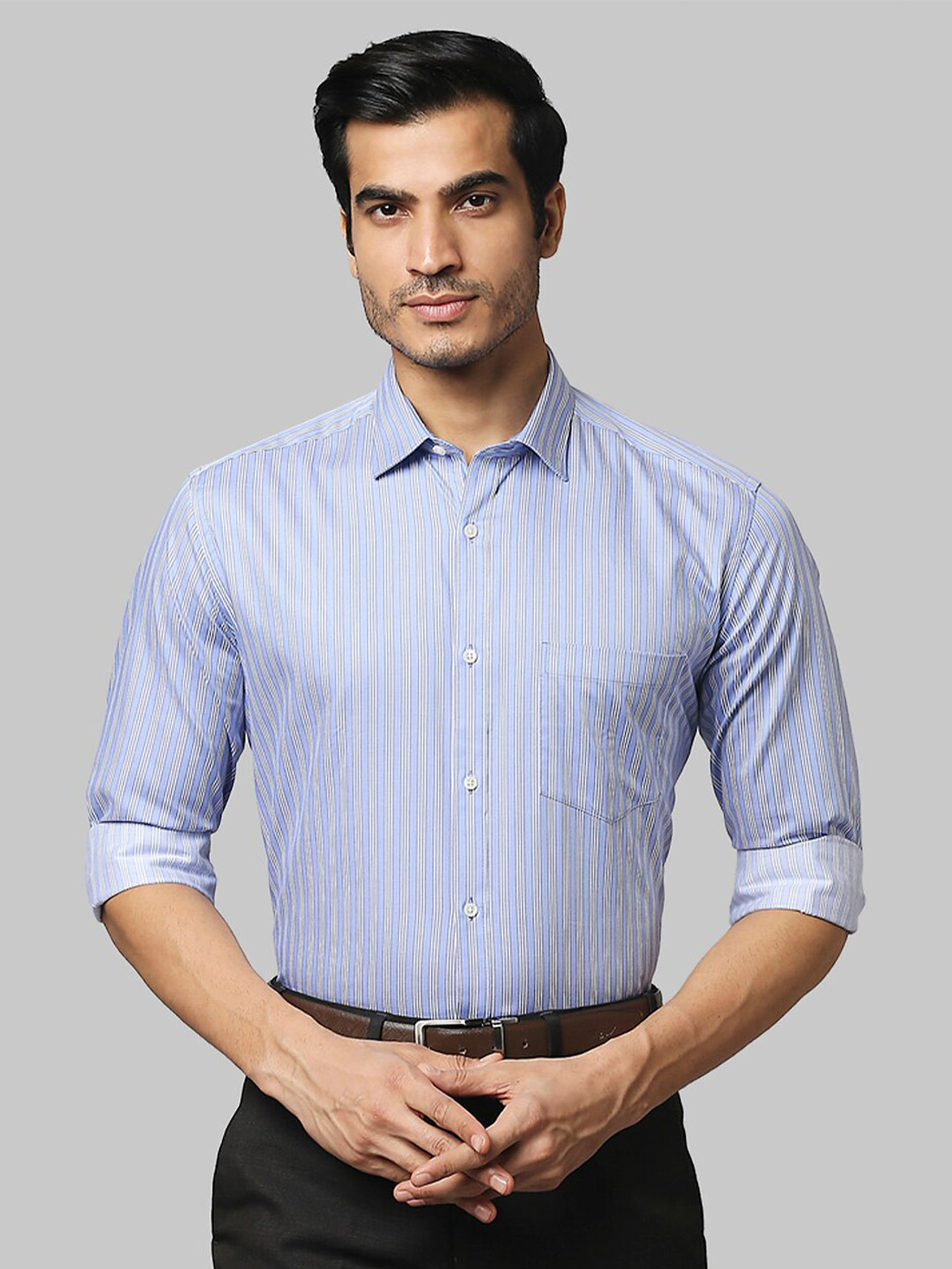 

Park Avenue Men Blue Striped Formal Shirt