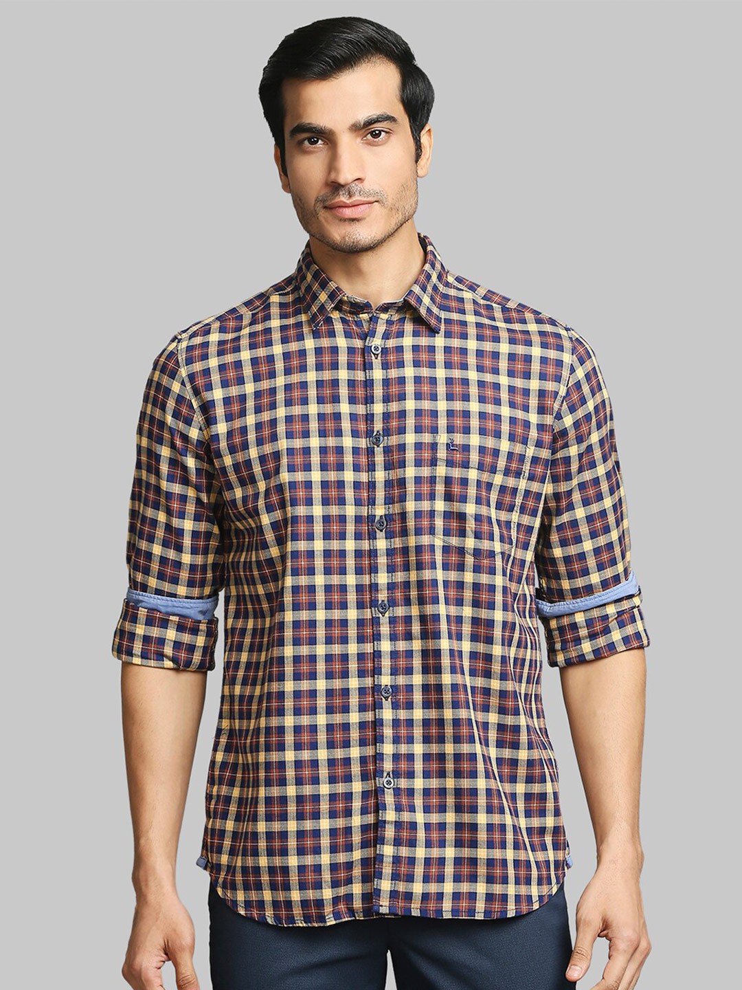 

Parx Men Yellow Slim Fit Checked Casual Shirt