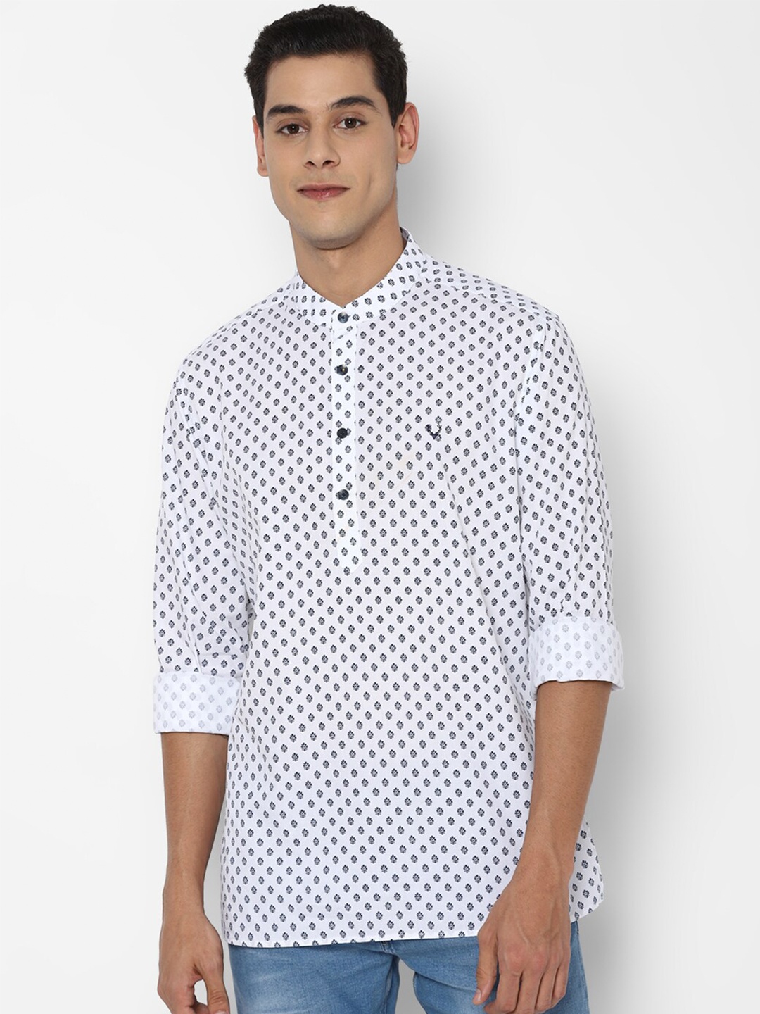 

Allen Solly Men White Slim Fit Printed Pure Cotton Casual Shirt