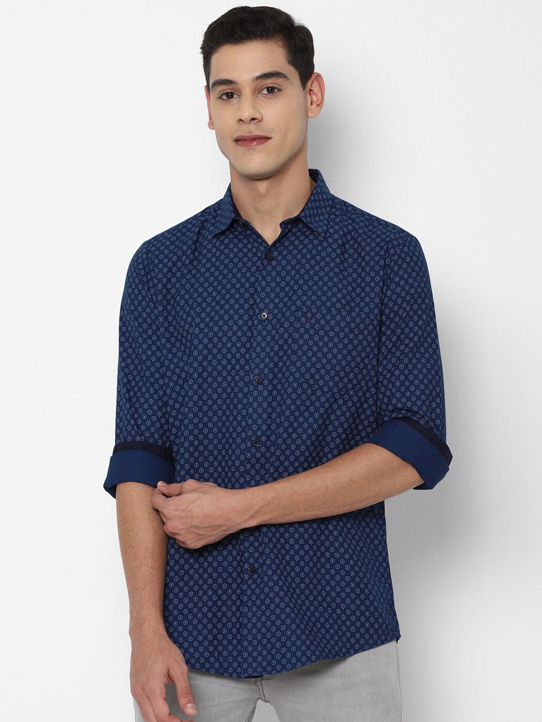 

Allen Solly Men Navy Blue Slim Fit Printed Casual Shirt