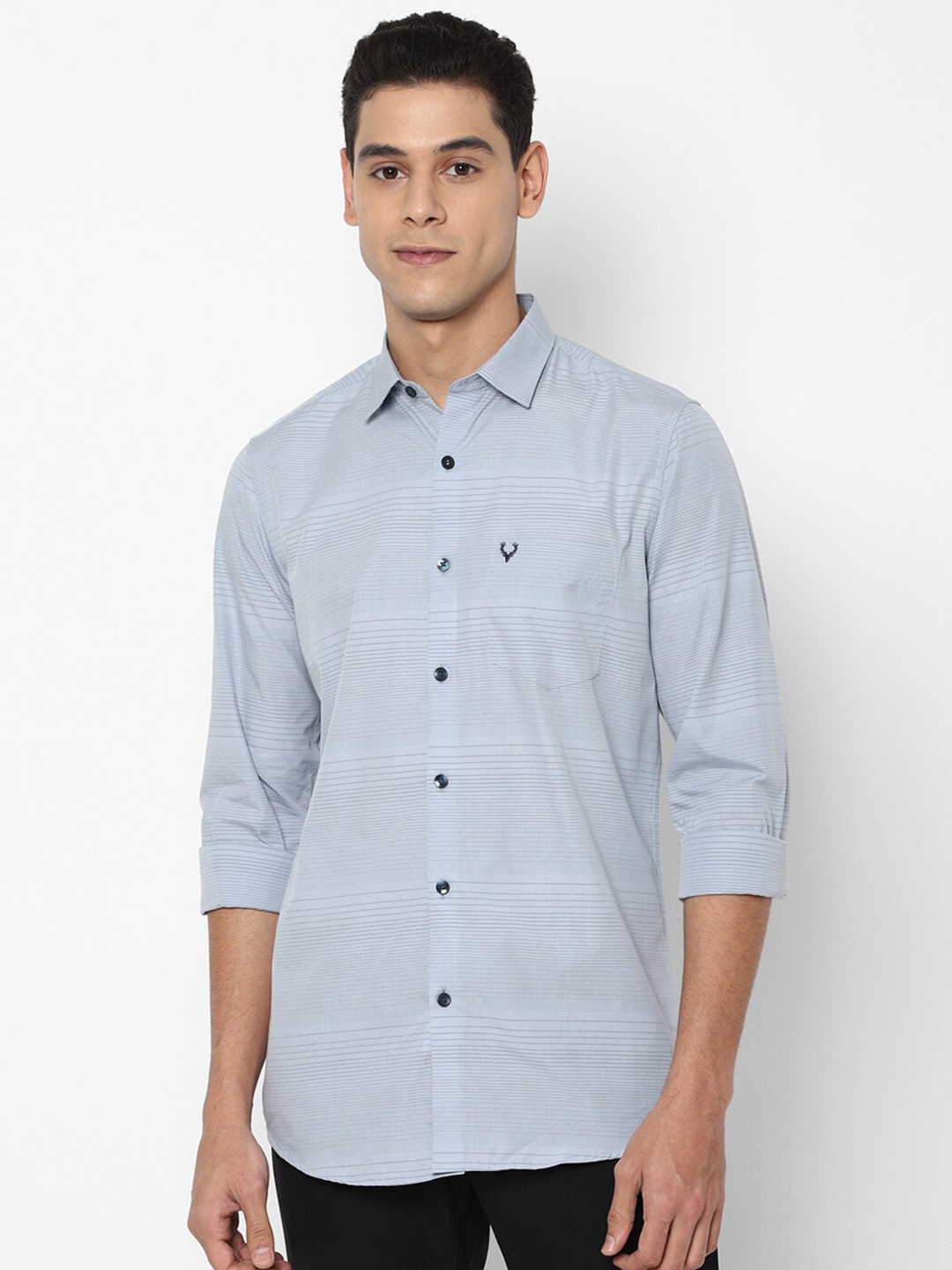 

Allen Solly Men Blue Slim Fit Striped Pure Cotton Casual Shirt