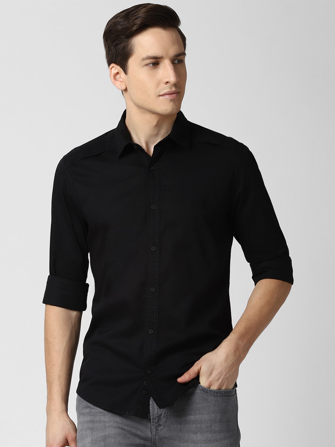 

Peter England Casuals Men Black Slim Fit Cotton Casual Shirt