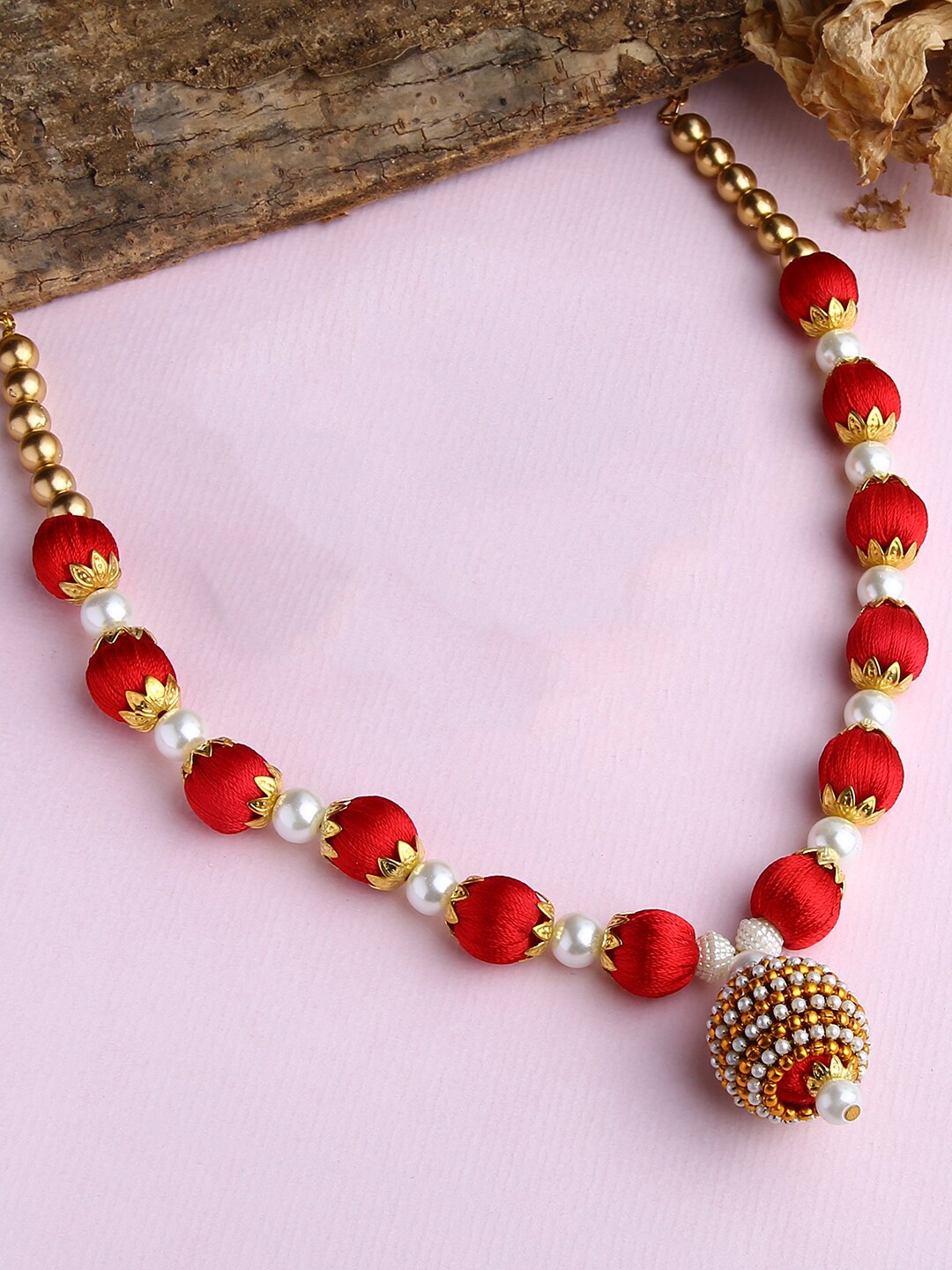 

AKSHARA Gold-Toned & White Gold-Plated Handcrafted Silk Thread Necklace