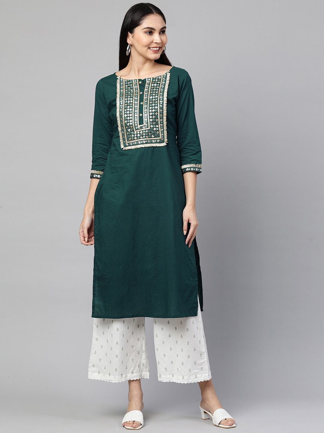 

FASHOR Women Green Embroidered Mirror Work Kurta