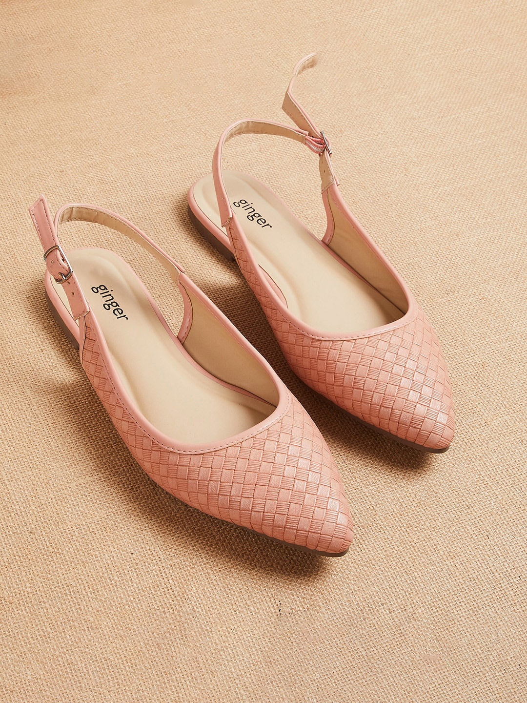 

Ginger by Lifestyle Women Pink Textured Brogues