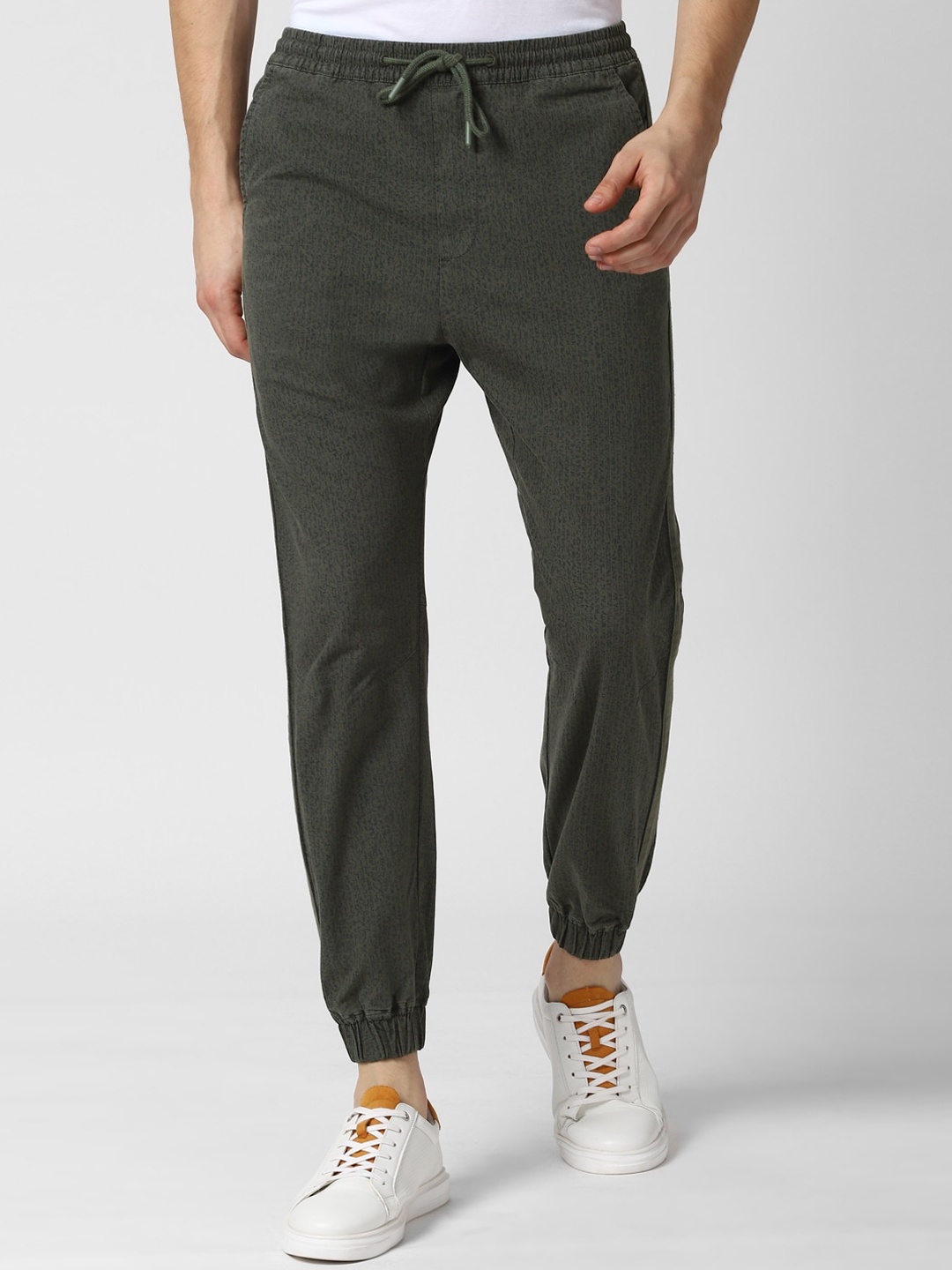

Peter England Casuals Men Grey Slim Fit Joggers Trousers