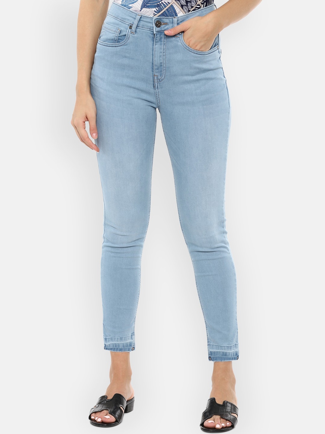 

Van Heusen Woman Women Blue Skinny Fit Light Fade Jeans