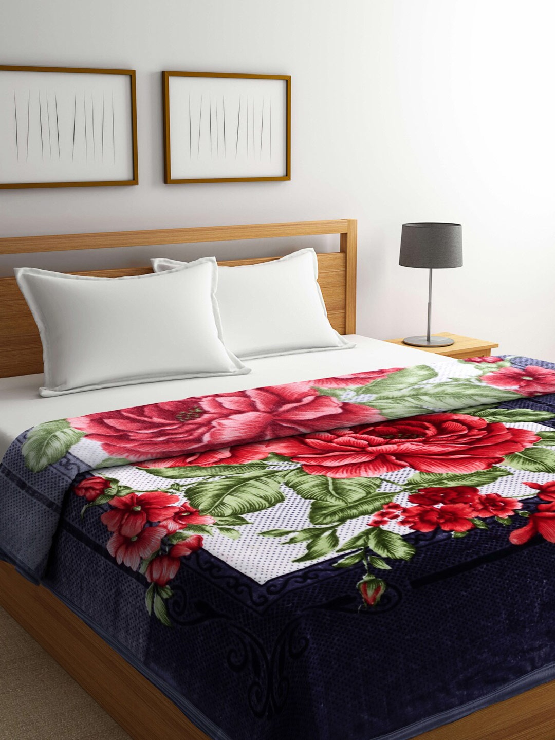

KLOTTHE Blue & Red Floral Mild Winter 600 GSM Double Bed Blanket