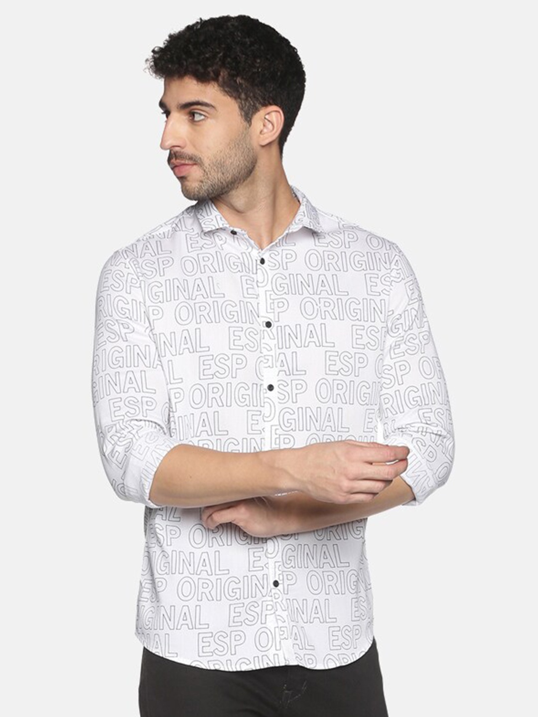 

SHOWOFF Men White Slim Fit Printed Casual Shirt