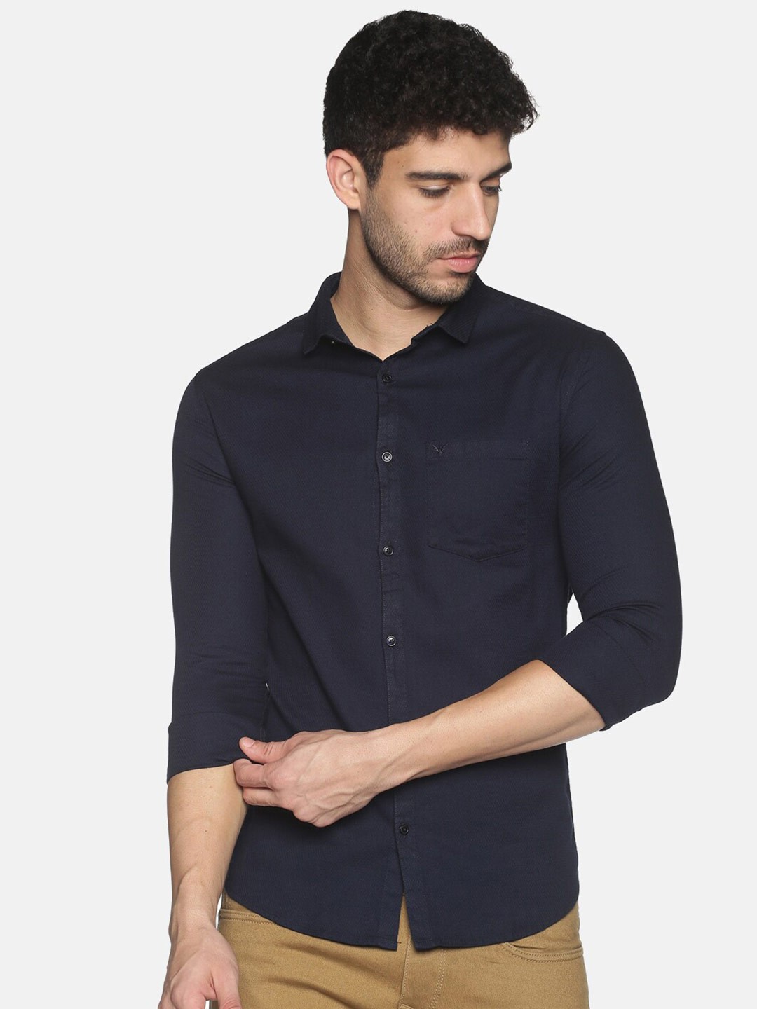 

SHOWOFF Men Navy Blue Slim Fit Casual Shirt