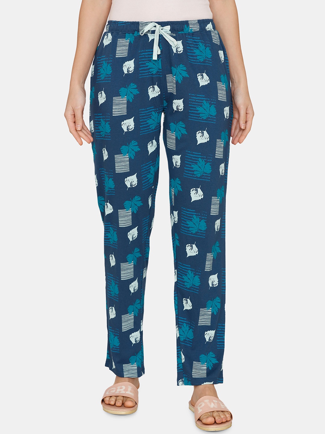 

Zivame Women Navy Blue Printed Pure Cotton Lounge Pants