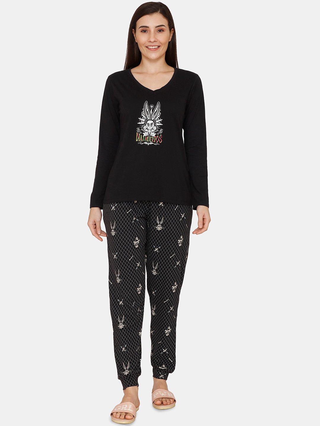 

Zivame Women Black Graphic Printed Pure Cotton T Shirt & Pyjama