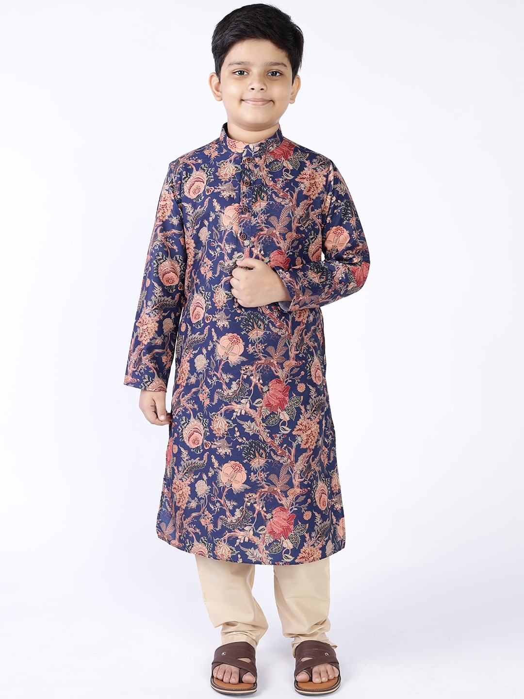 

TABARD Boys Blue Floral Printed Flared Sleeves Kurta