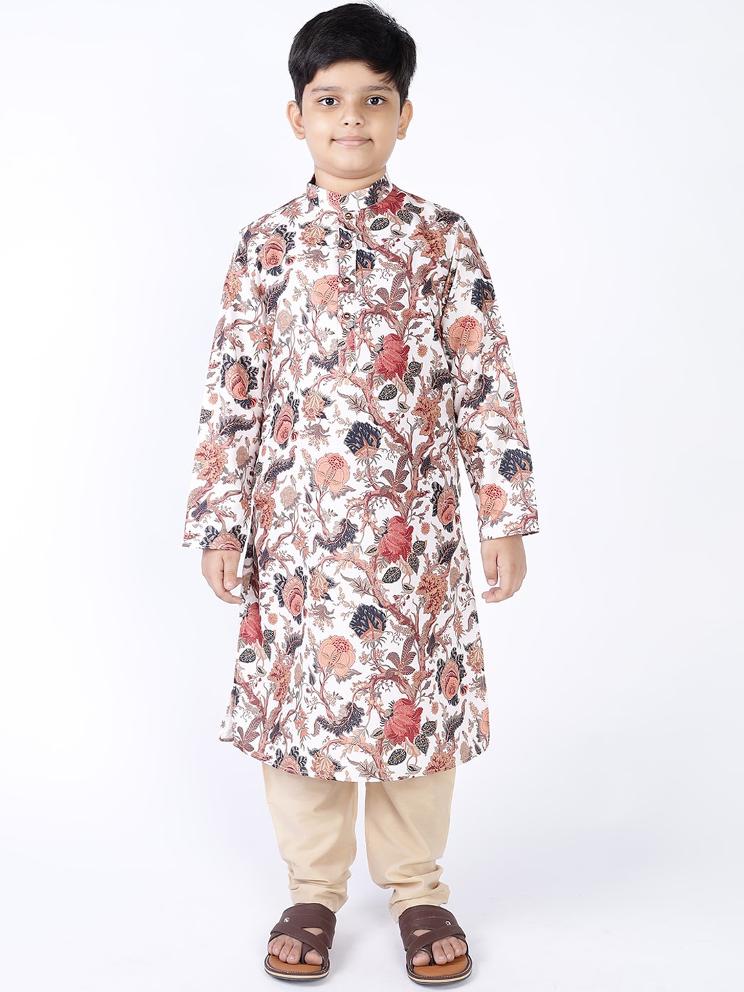 

TABARD Boys White Floral Printed Kurta