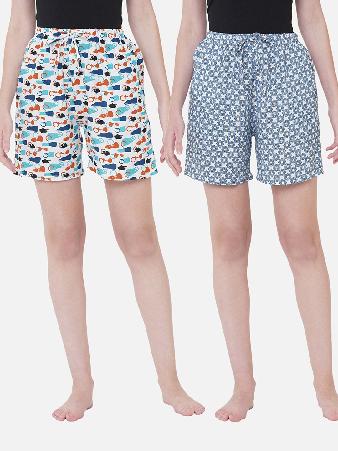 

URBAN SCOTTISH Women White & Blue Pack of 2 Printed Lounge Shorts