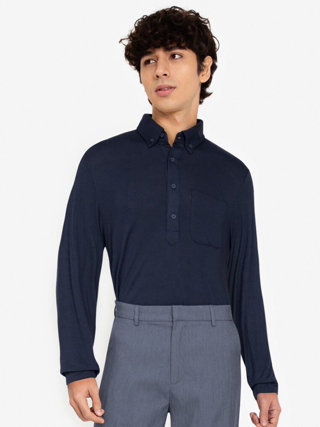 

ZALORA BASICS Men Navy Blue Solid Polo Collar T-Shirt