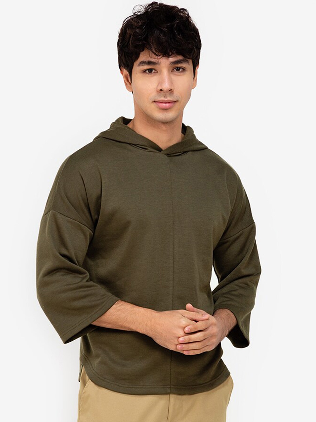 

ZALORA BASICS Men Green Hooded Sweatshirt