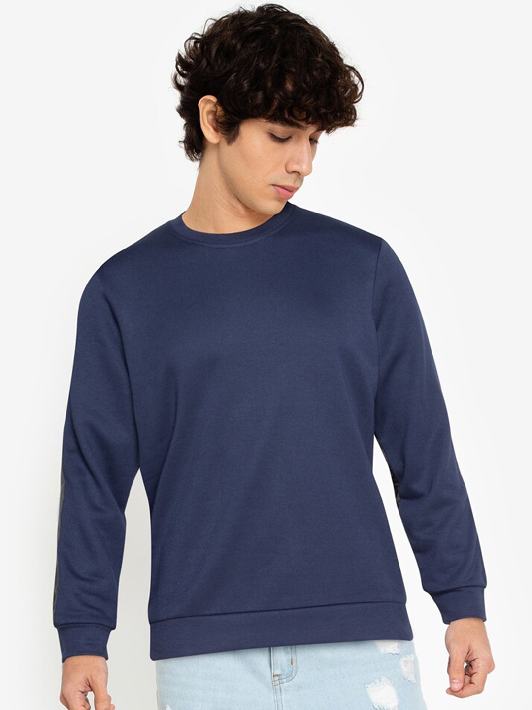 

ZALORA BASICS Men Blue Sweatshirt