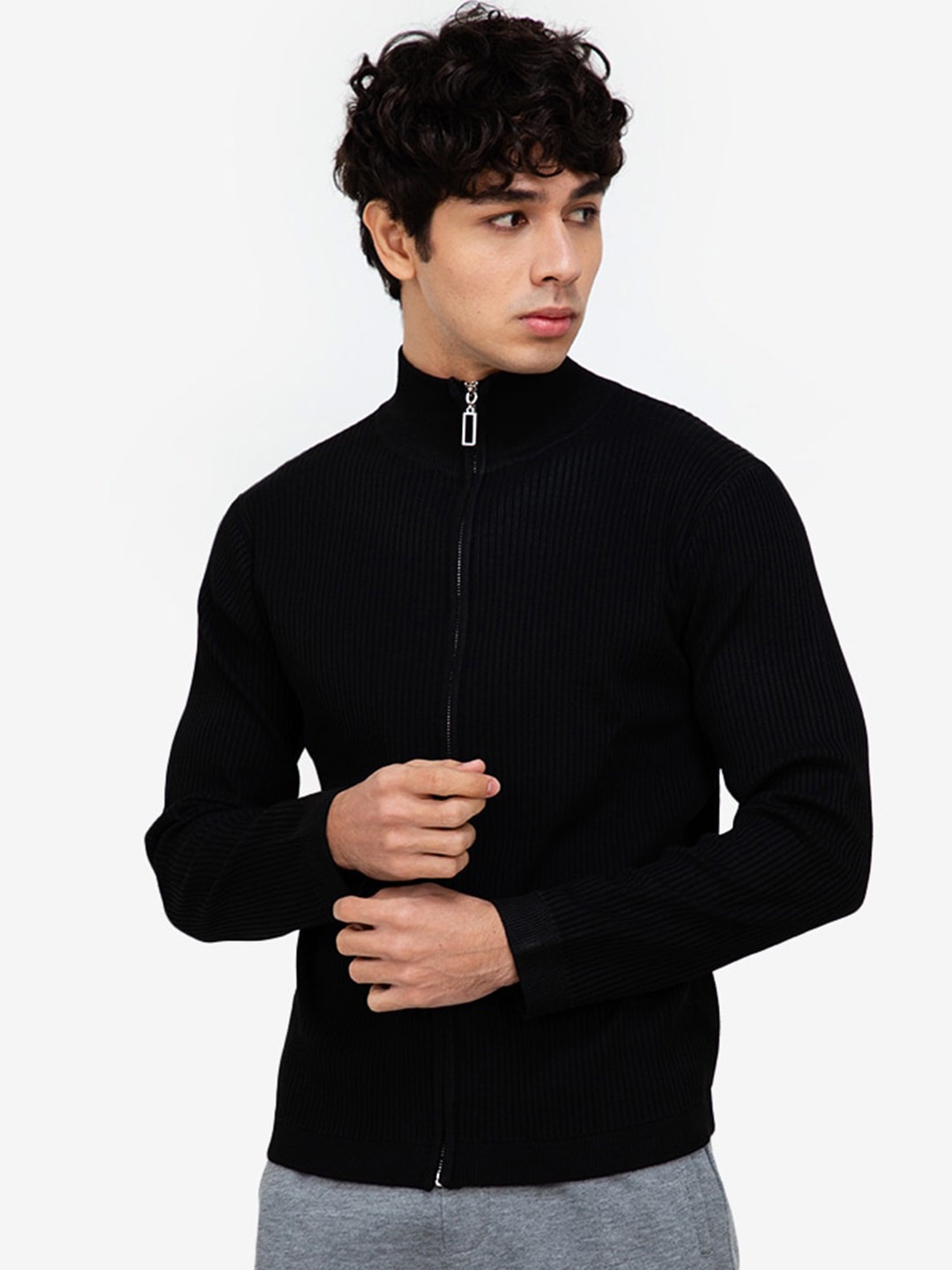 

ZALORA BASICS Men Black Zipped Cardigan