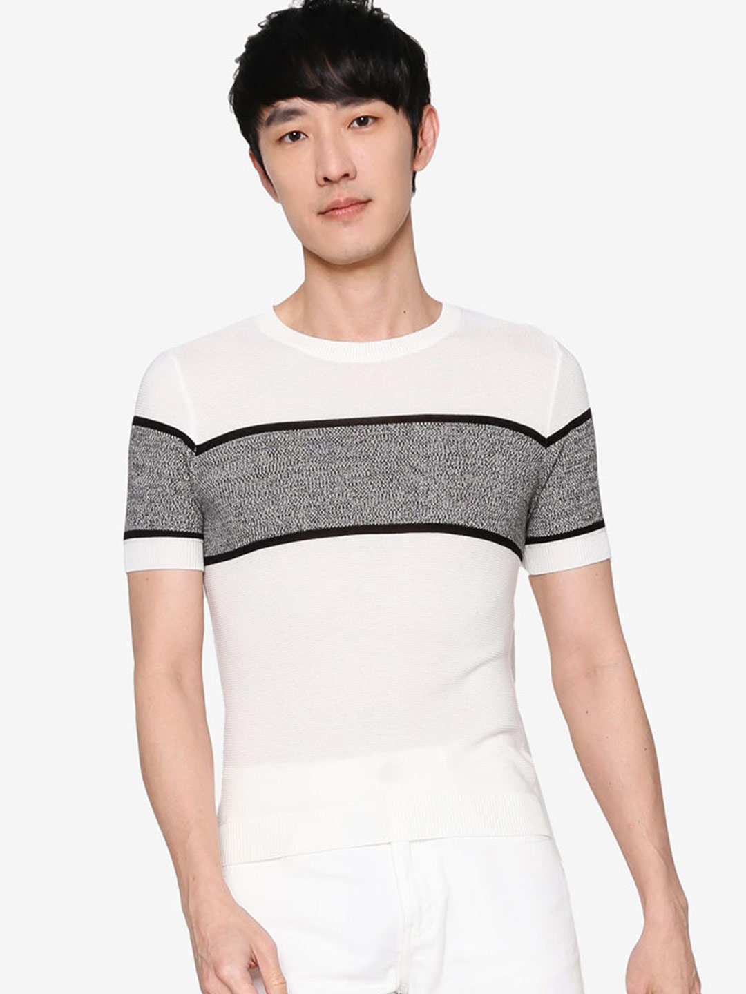 

ZALORA BASICS Men White Round T-Shirt