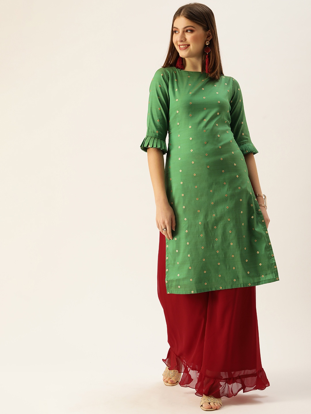 

Ethnovog Women Green Printed Kurta with Palazzos