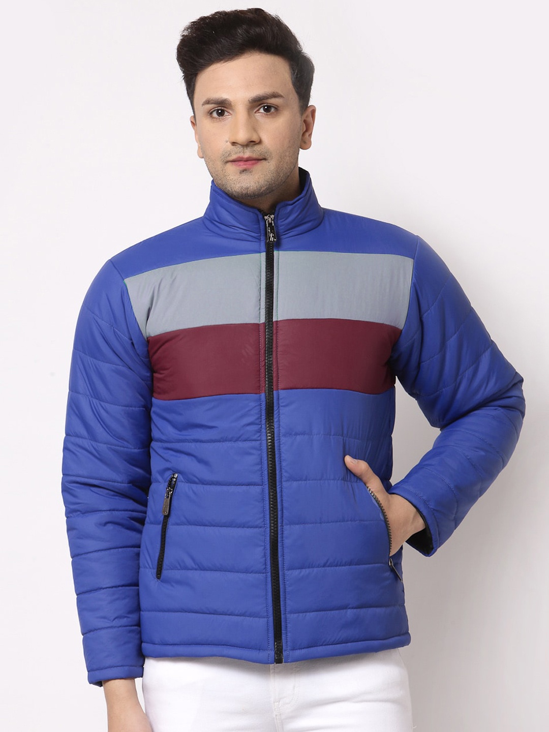 

KLOTTHE Men Blue Striped Water Resistant Outdoor Padded Jacket