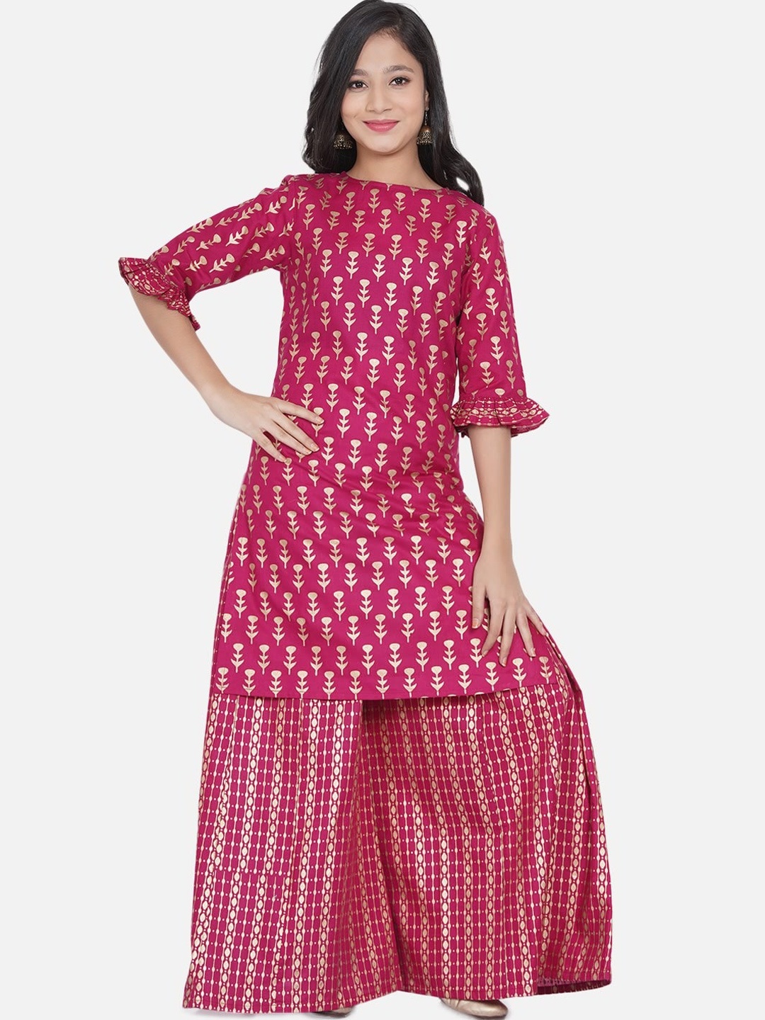

Bitiya by Bhama Girls Pink Floral Printed Kurta with Skirt