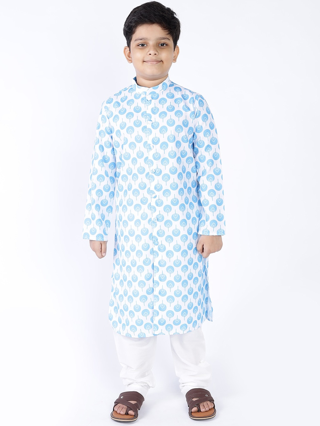 

TABARD Boys Blue & White Ethnic Motifs Printed Pure Cotton Kurta with Pyjamas