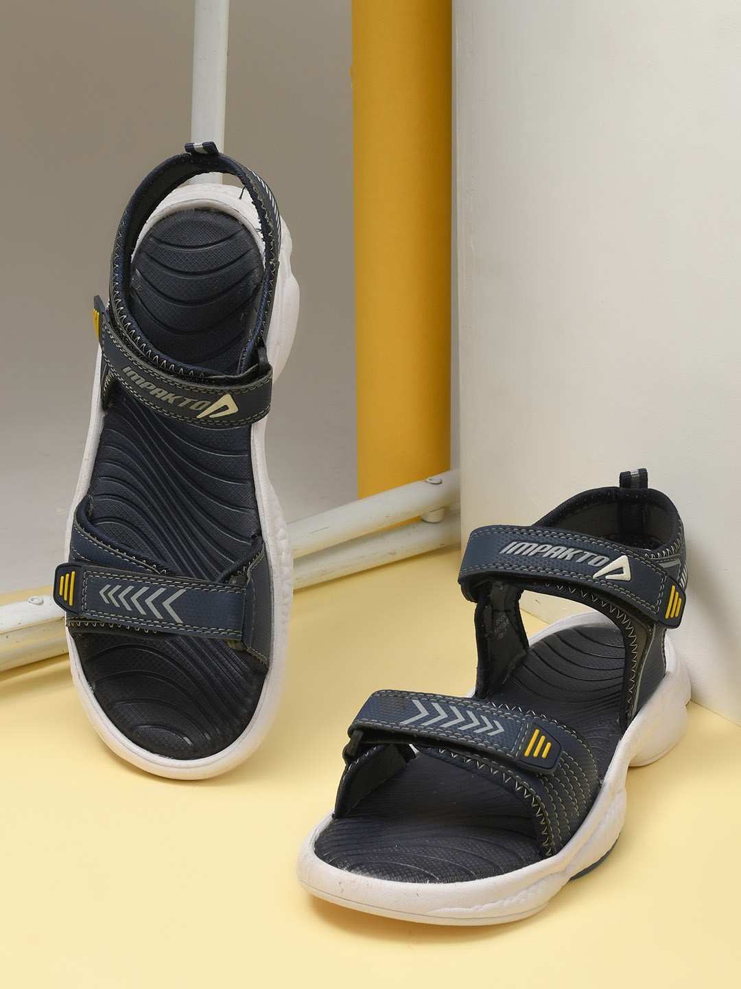 

IMPAKTO Men Blue & Grey Sports Sandal