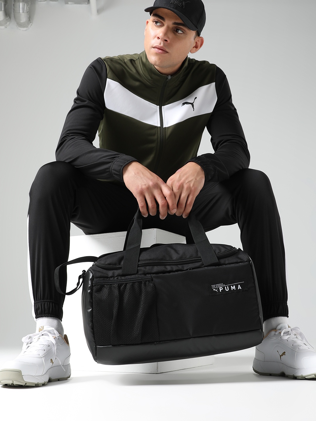 

Puma Unisex Black Solid Training Sports Bag