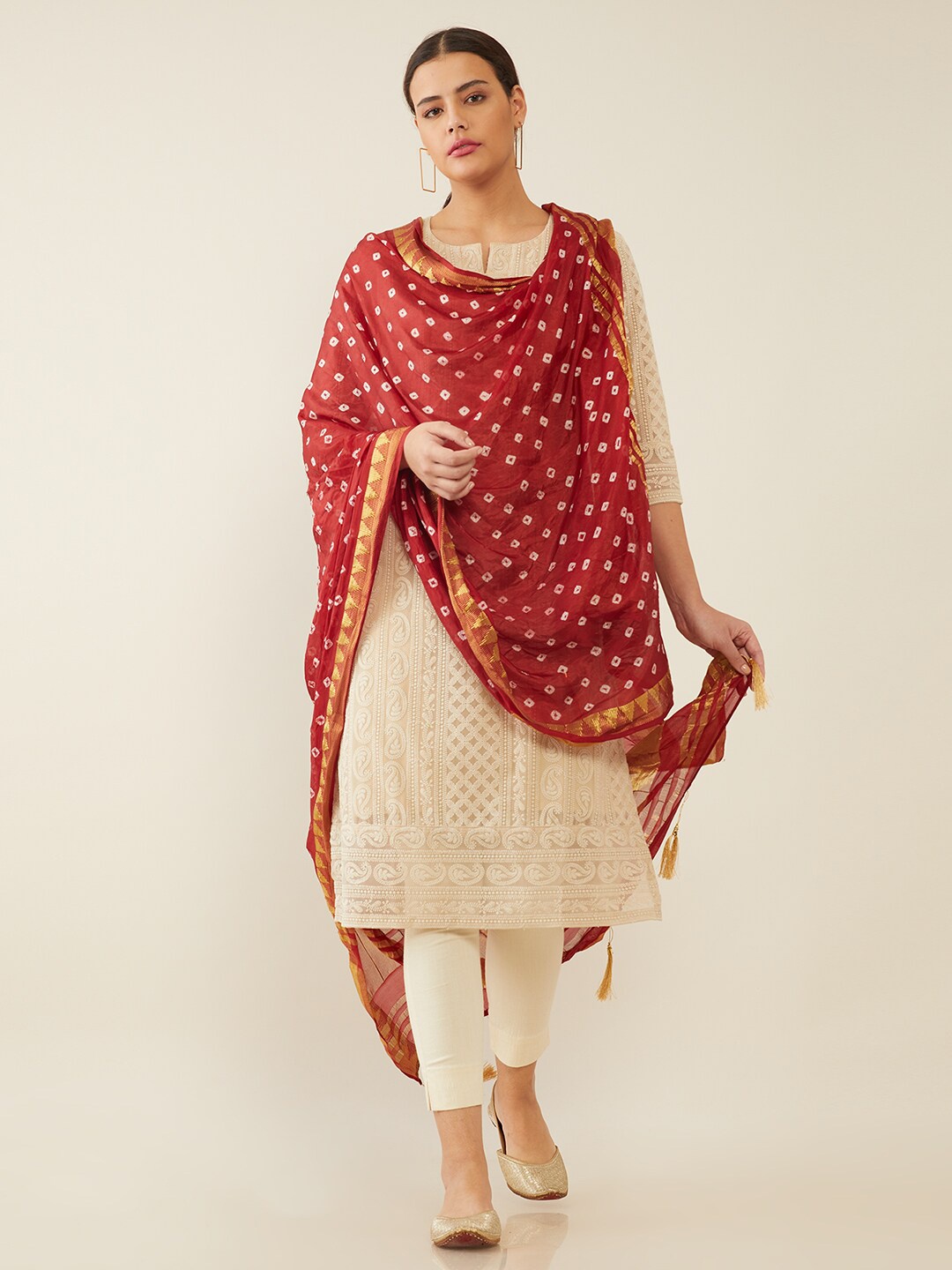 

Soch Maroon & White Printed Art Silk Dupatta