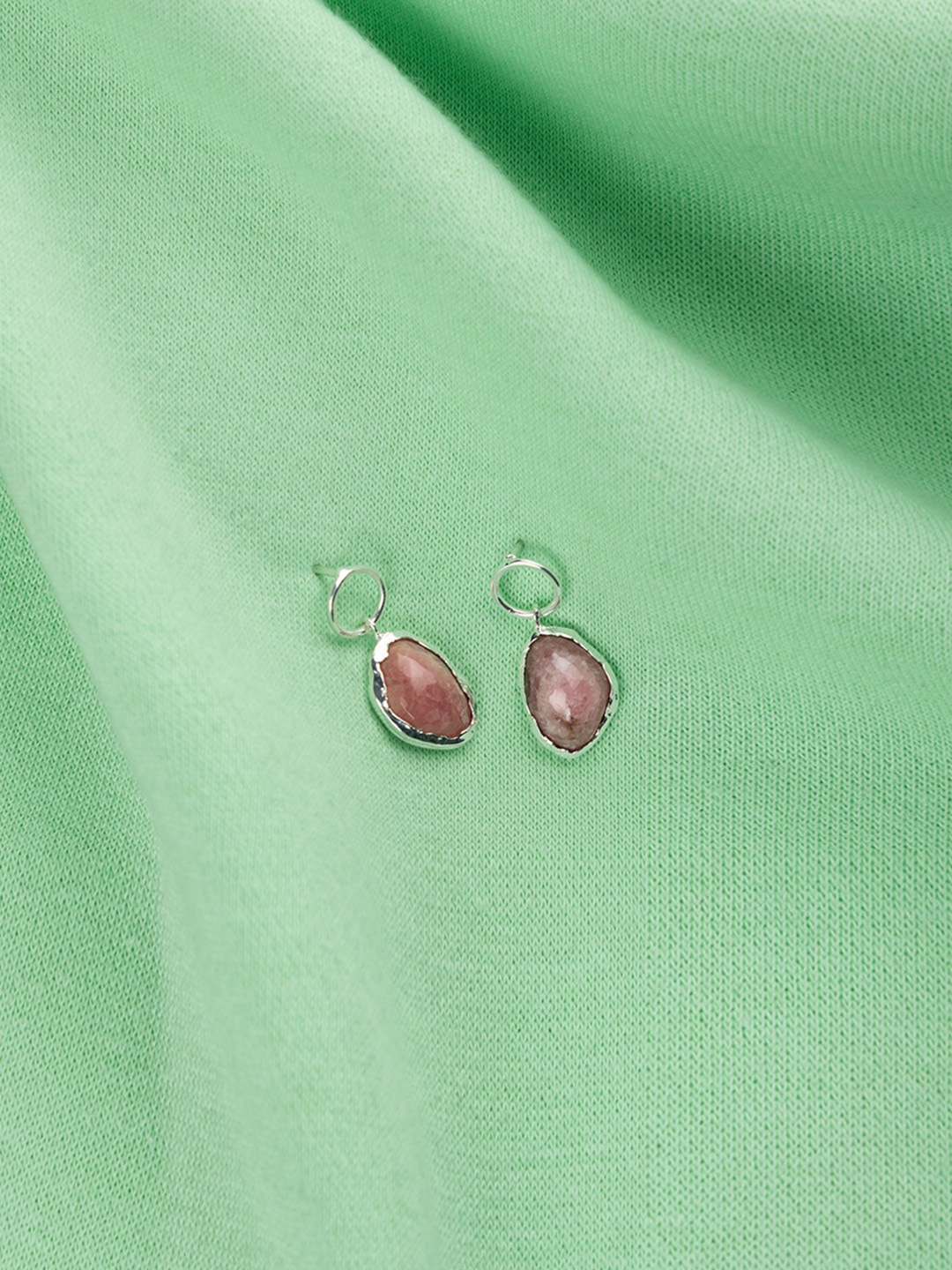 

ExclusiveLane Silver-Toned Contemporary Studs Earrings